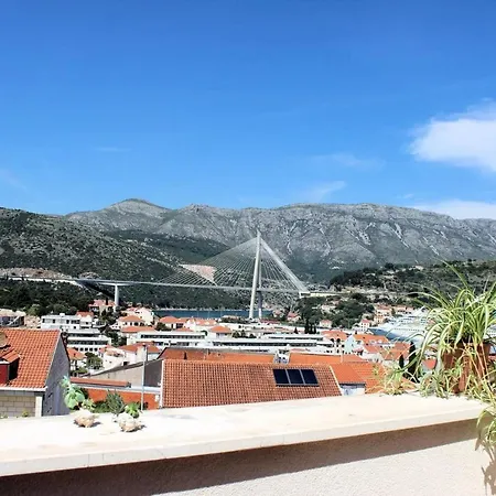 Modern In Sea View 68 Sqm * دوبروفينك