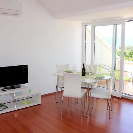 Διαμέρισμα Modern In Sea View 68 Sqm